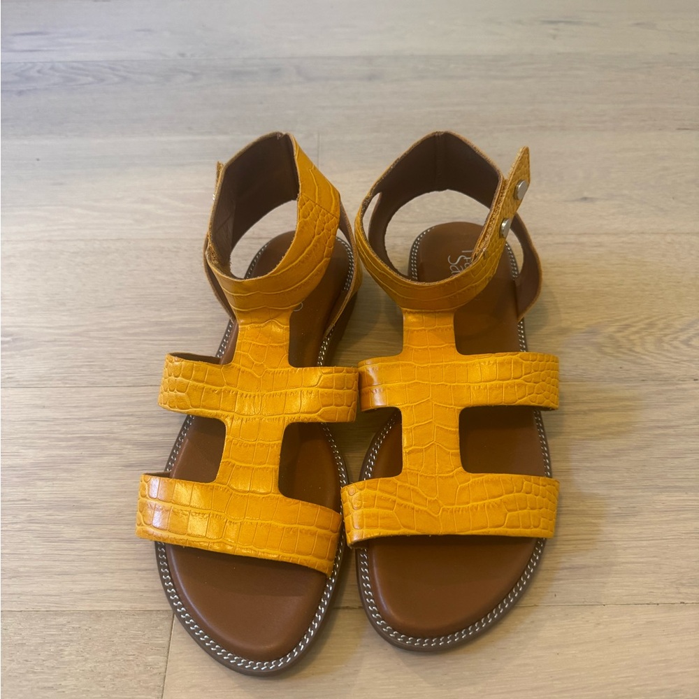 Franco Sartro Sandals